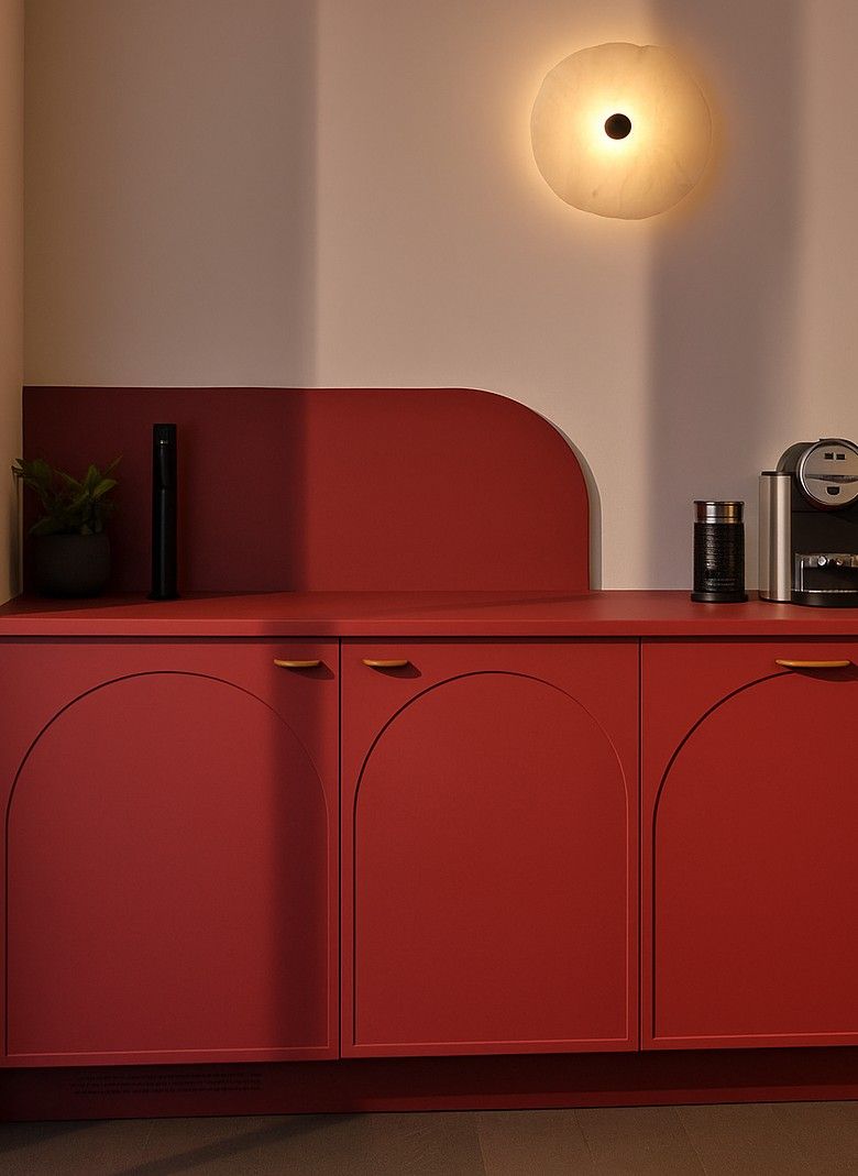 Plan de travail rouge Hot en résine Corian, vue en situation
