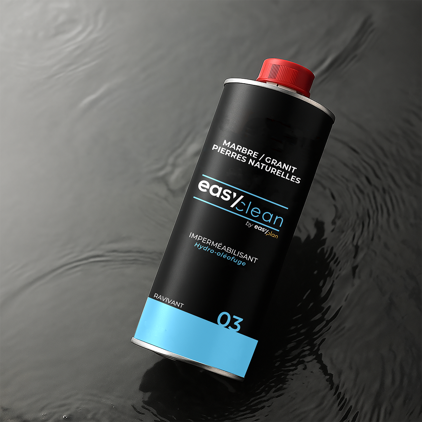 Imperméabilisant Easyclean 03 sur fond noir