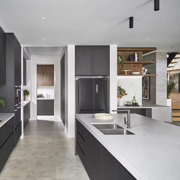 Réalisation n°4 du plan de travail Kovik en Ceramique Dekton