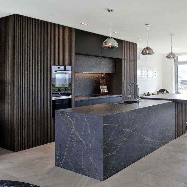 Réalisation n°8 du plan de travail Laurent en Ceramique Dekton