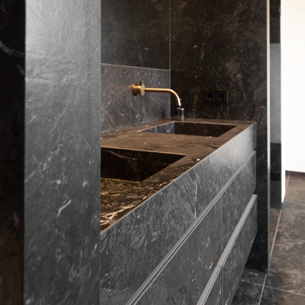 Réalisation n°8 du plan de travail Layla en Ceramique Neolith The Size