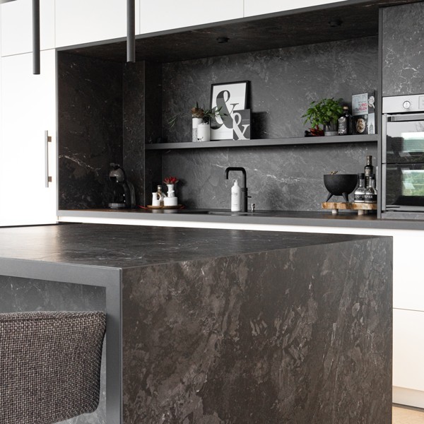 Réalisation n°9 du plan de travail Layla en Ceramique Neolith The Size