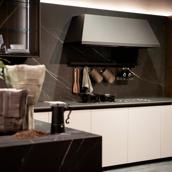 Réalisation n°5 du plan de travail Pietra Grey en Ceramique Neolith The Size