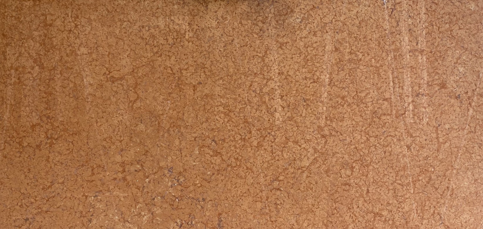 Épaisseur et finition de tranche du coloris Rosso Verona en Marbre