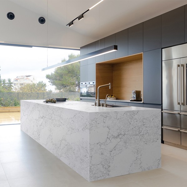 Réalisation n°5 du plan de travail White Arabesque en Quartz Mstone