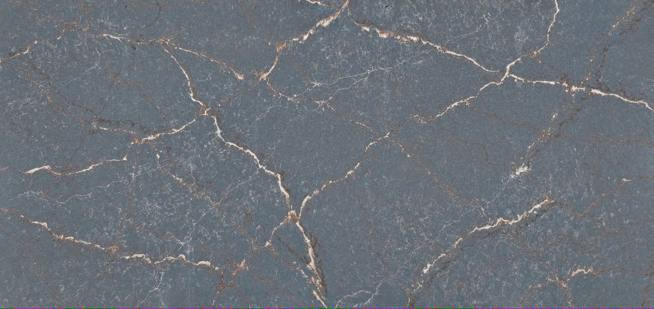 Épaisseur et finition de tranche du coloris Parisien Bleu en Quartz Silestone