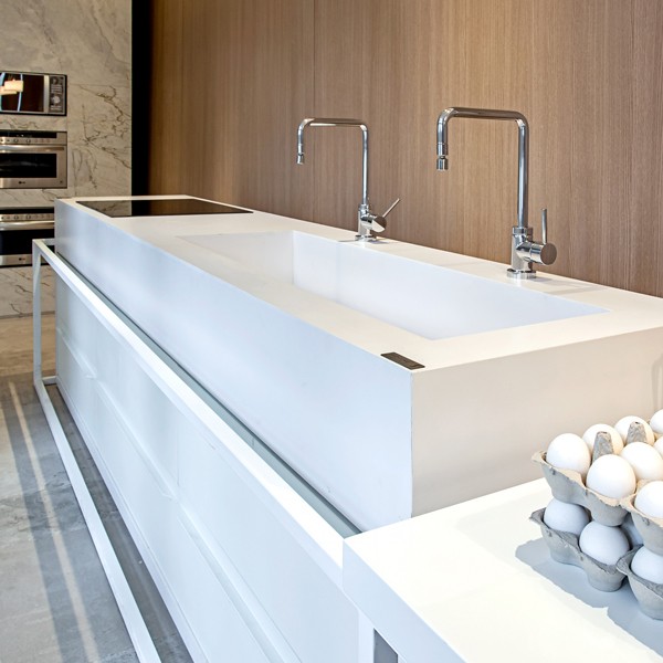 Réalisation n°9 du plan de travail Blanco Zeus en Quartz Silestone