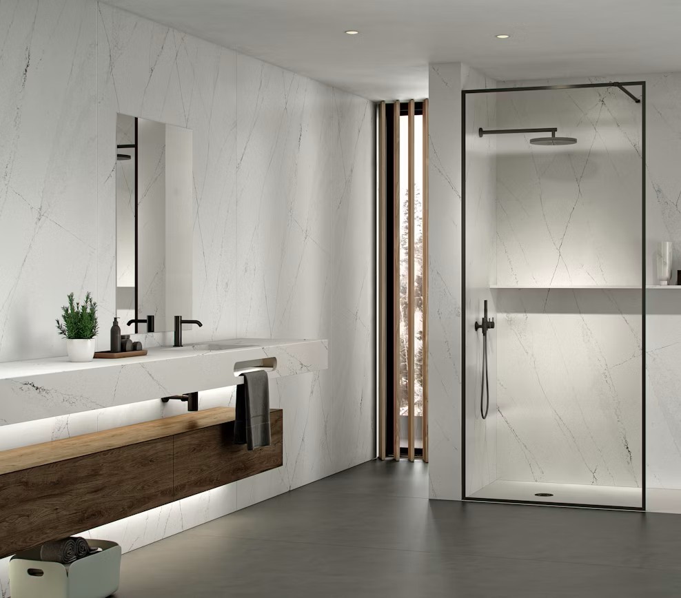 Réalisation n°6 du plan de travail Ethereal Noctis en Quartz Silestone